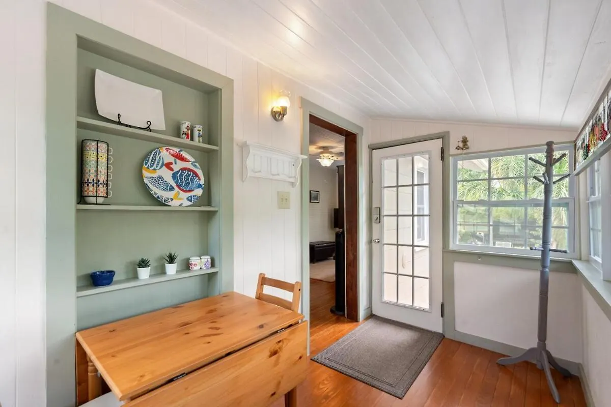 Vintage Cottage & Modern Touches 탬파 미국